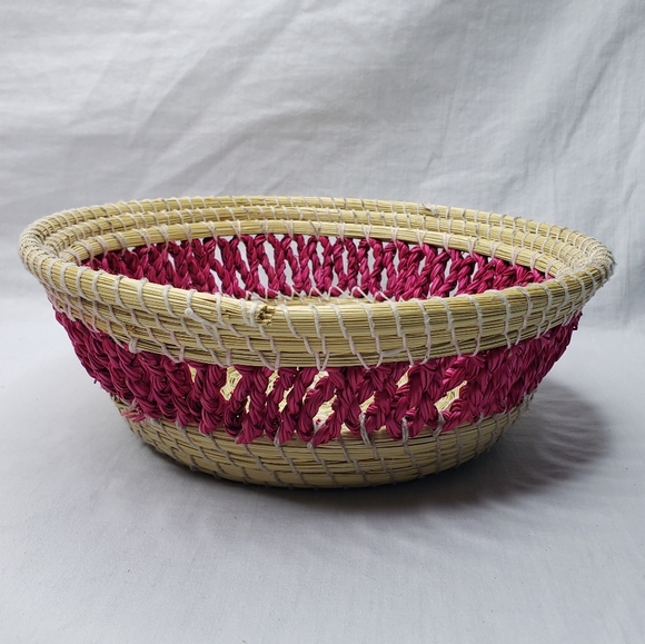 Handwoven Coiled Grass Basket Pink Accents - Picture 5 of 5